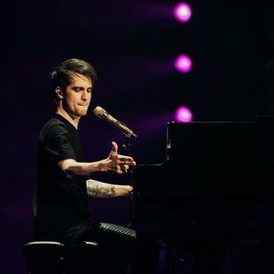 Meet your Posher, Caitlyn